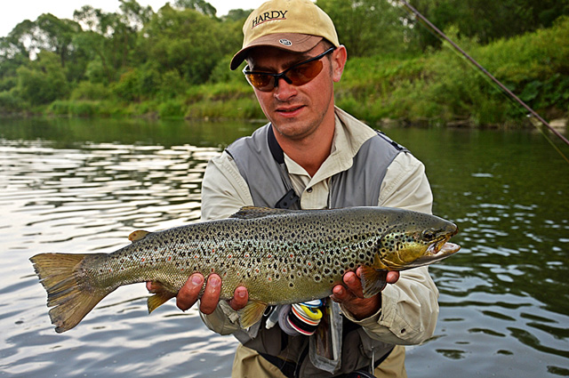 Wyprawy muchowe z przewodnikiem - www.przewodnicywedkarscy.pl - Fly Fishing in Poland