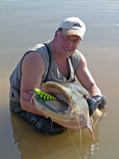 big-twitchbait-are-very-good-also-for-catfish1