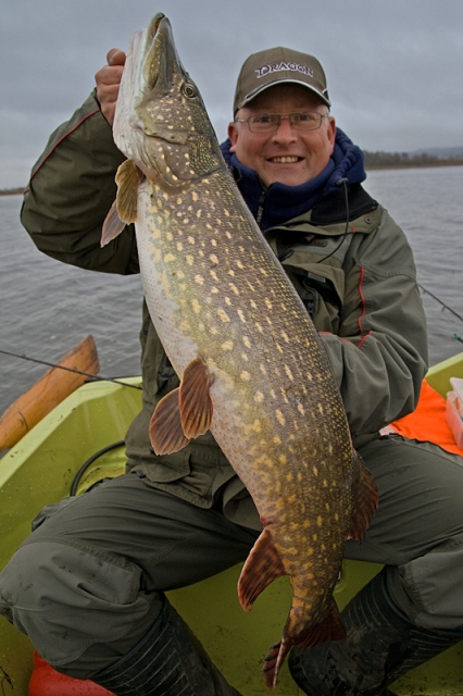 Nasz przewodnik ze szczupakiem