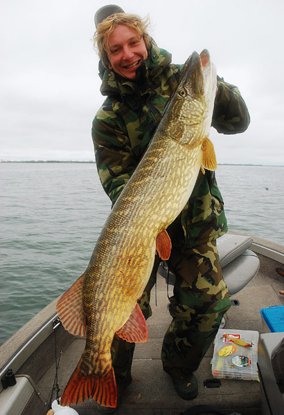 Rugia - Niemcy - szczupak - www.przewodnicywedkarscy.pl - Wyprawy wędkarskie