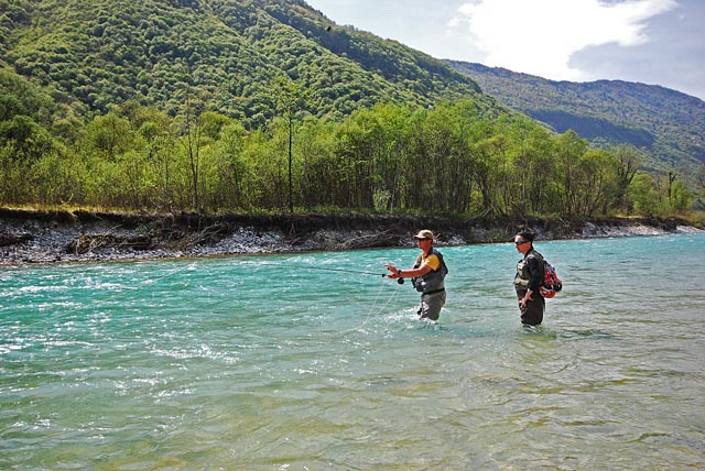 Nauka muchowania na Socy - Słowenia - Łowienie na muchę - www.przewodnicywedkarscy.pl - Wyprawy wędkarskie