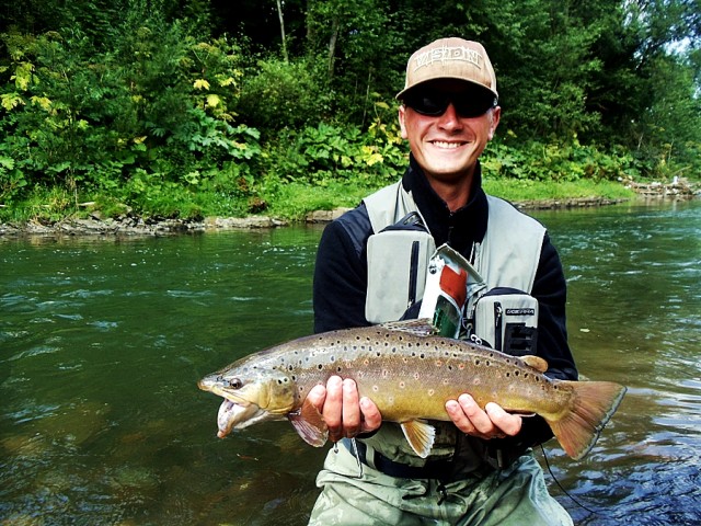 Fly Fishing - Wyprawy wędkarskie na muchę - www.przewodnicywedkarscy.pl - Wyprawy muchowe