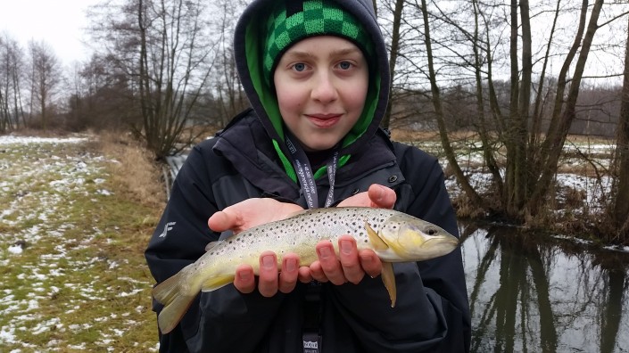 Wyprawy wędkarskie - www.przewodnicywedkarscy.pl - Wyprawy na ryby z przewodnikiem 20150211_112204