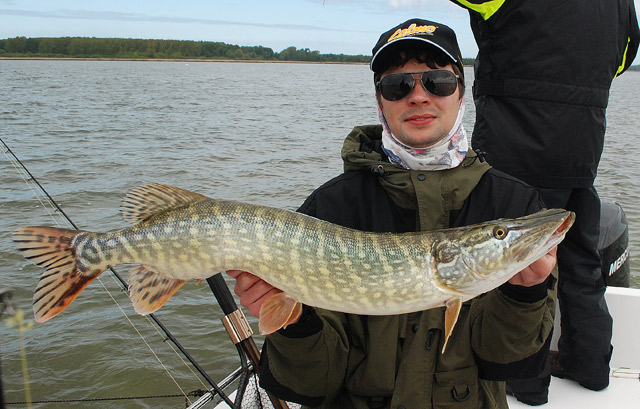 Wyprawy wędkarskie - www.przewodnicywedkarscy.pl - Wyprawy na ryby z przewodnikiem