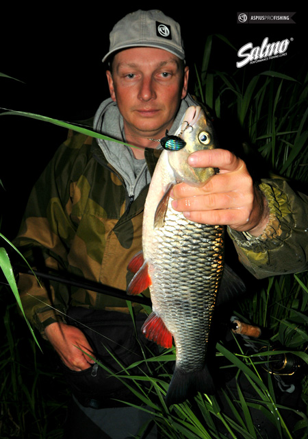 Wyprawy wędkarskie - www.przewodnicywedkarscy.pl - Wyprawy na ryby z przewodnikiem