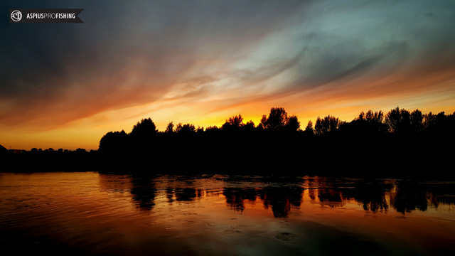 Wyprawy wędkarskie - www.przewodnicywedkarscy.pl - Wyprawy na ryby z przewodnikiem