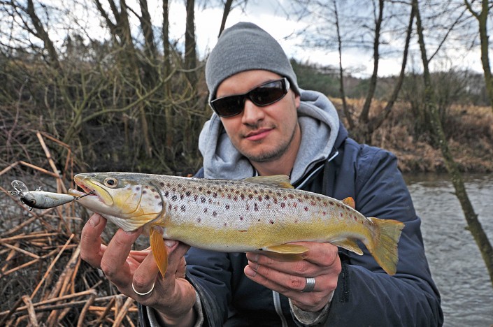 Wyprawy na pstrągi - www.przewodnicywedkarscy.pl - pstrąg potokowy